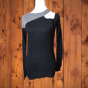 Prins Women's Medium Long Sleeve Shoulder Cutout Colorblock Pullover Sweater